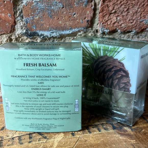 Bath & Body Works Home Wallflowers Fresh Balsam Fragrance Refills 2 packs, 2 ea. - Picture 4 of 7